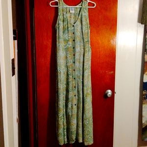 Oceania full length sleeveless dress